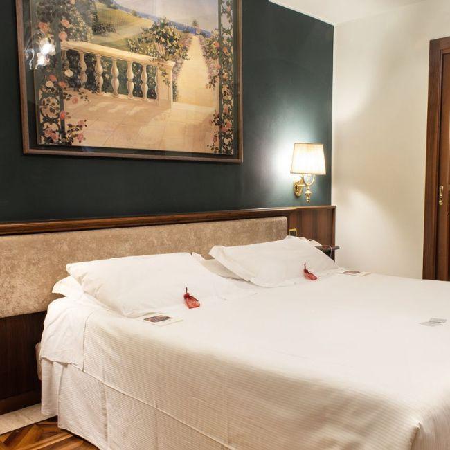 Suite &amp; Family | Suite &amp; Family Rooms